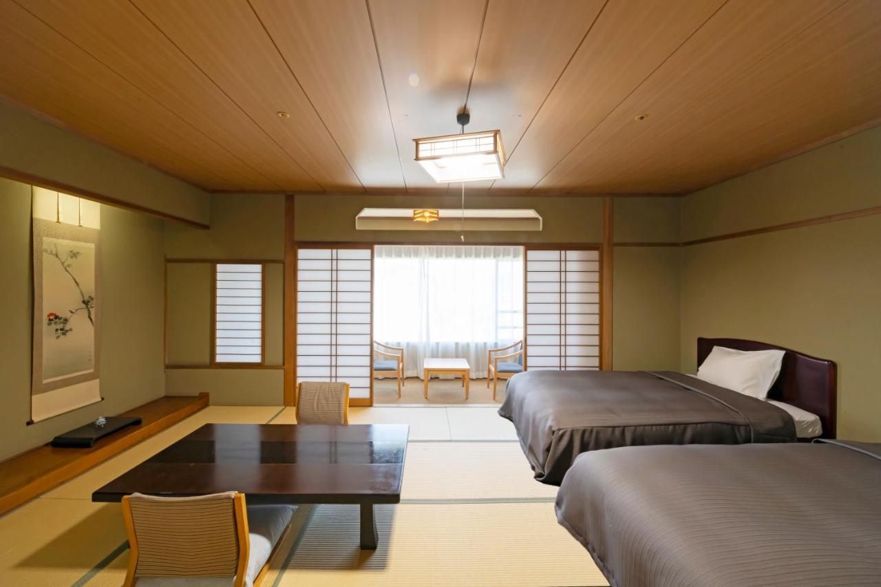 Isawa Tokiwa Hotel Fuefuki Exterior foto