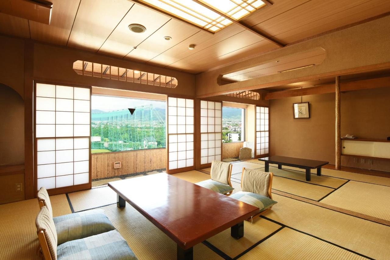 Isawa Tokiwa Hotel Fuefuki Exterior foto